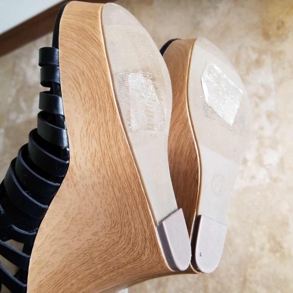 Mossimo Wedges - Picture 5 of 5